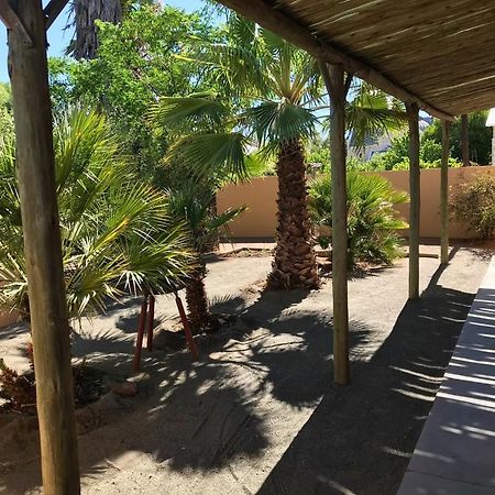 Die Katte Guest House Cottages- Vosburg エクステリア 写真