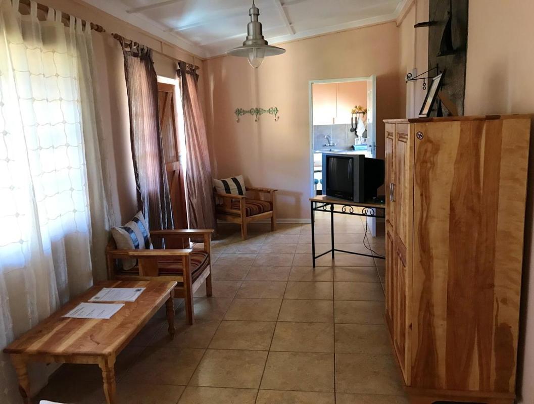 Die Katte Guest House Cottages- Vosburg エクステリア 写真