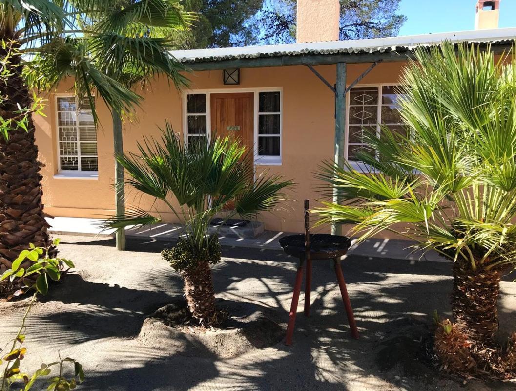 Die Katte Guest House Cottages- Vosburg エクステリア 写真